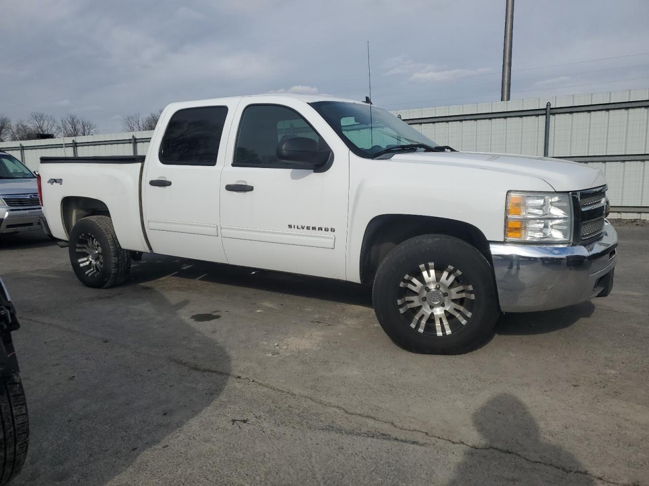 2013 CHEVROLET SILVERADO - Фото 4