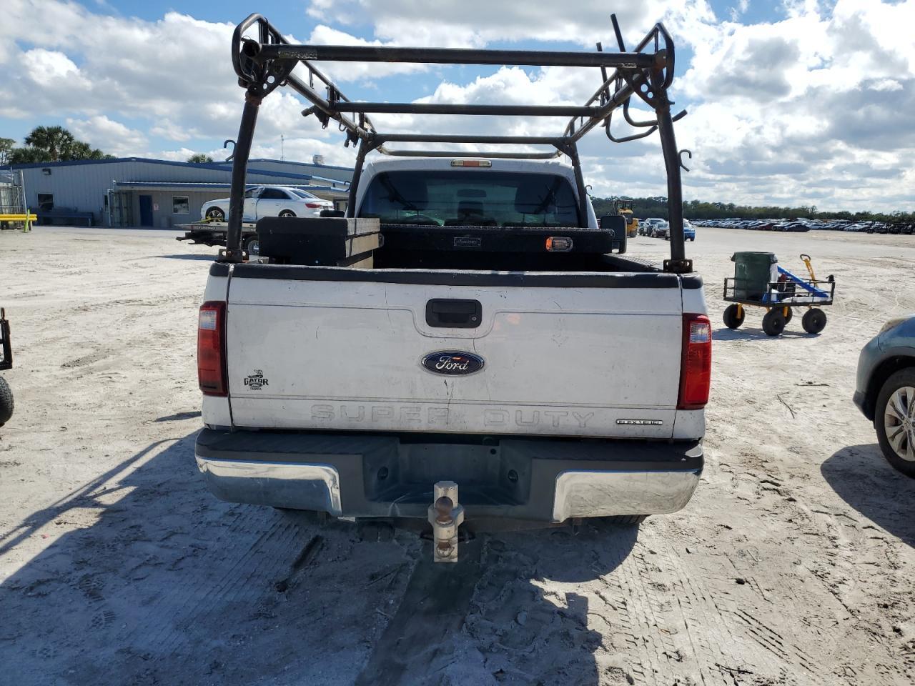 2015 FORD F250 SUPER - Фото 6