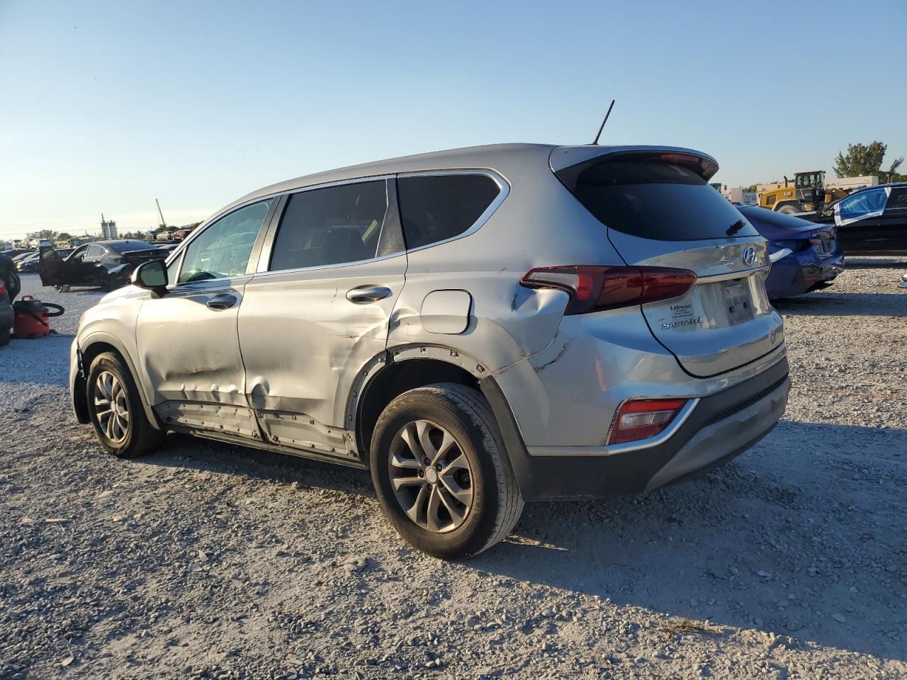 2020 HYUNDAI SANTA FE S - Image 2