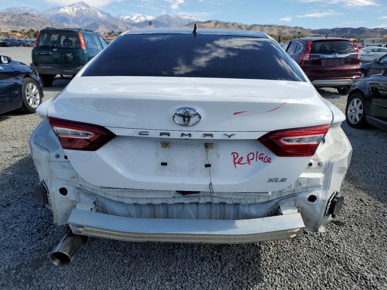 2018 TOYOTA CAMRY XSE - Image 6