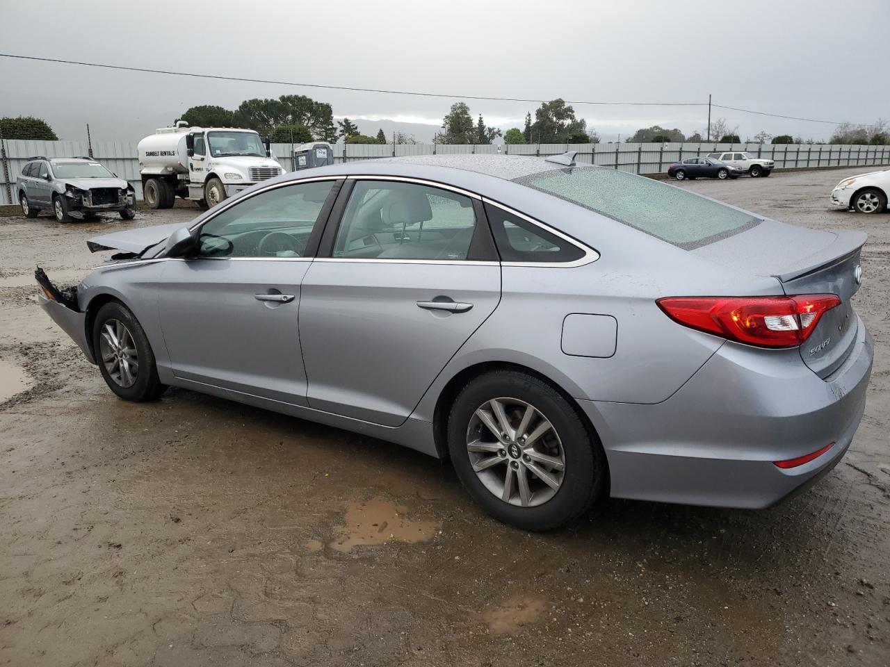 2017 HYUNDAI SONATA SE - Image 2