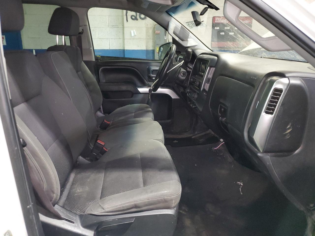 2015 CHEVROLET SILVERADO - Image 7