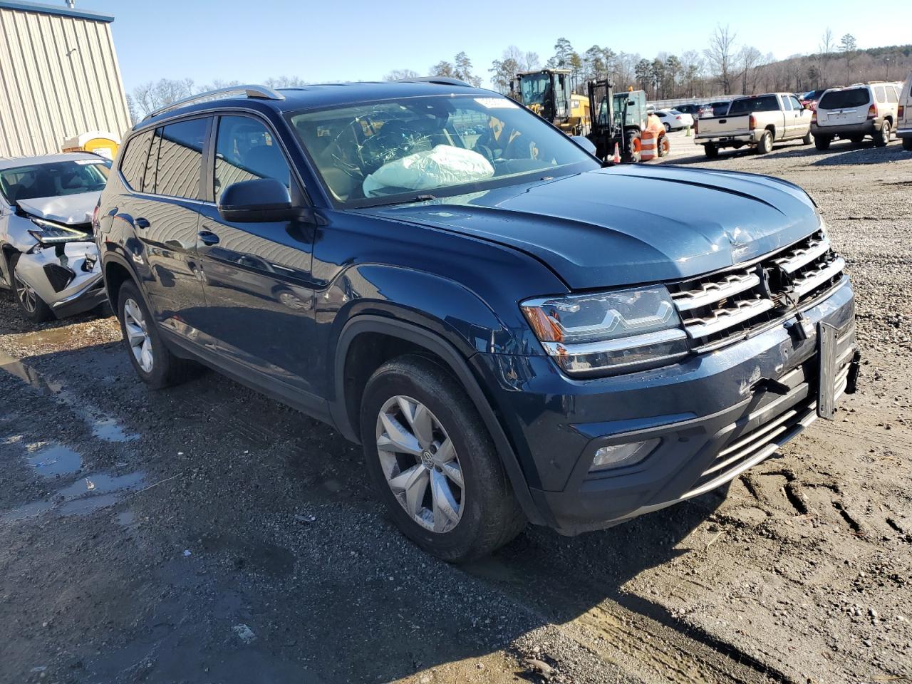 2018 VOLKSWAGEN ATLAS SE - Image 4