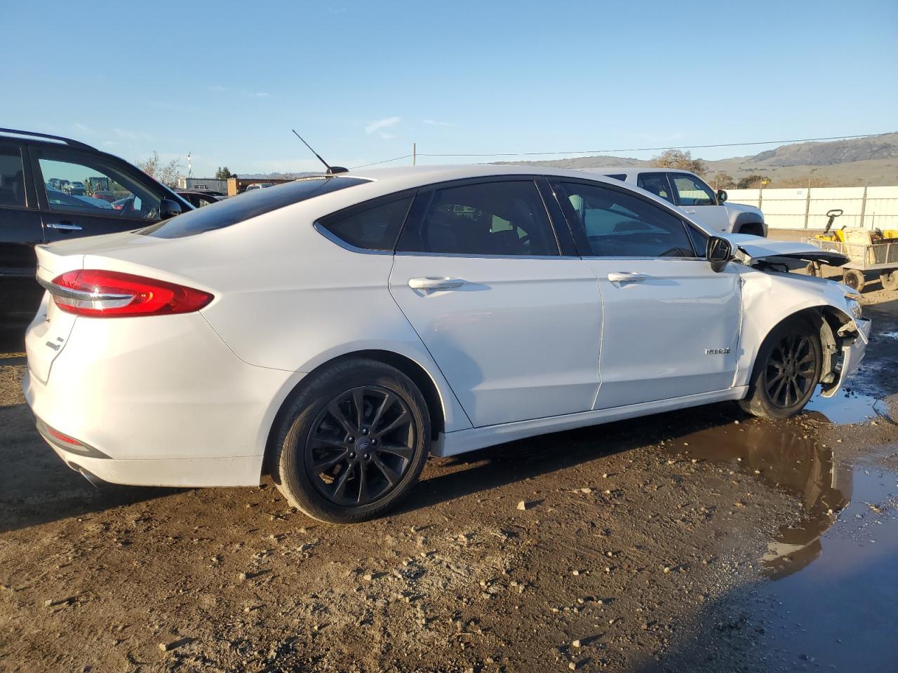 2017 FORD FUSION SE - Image 3