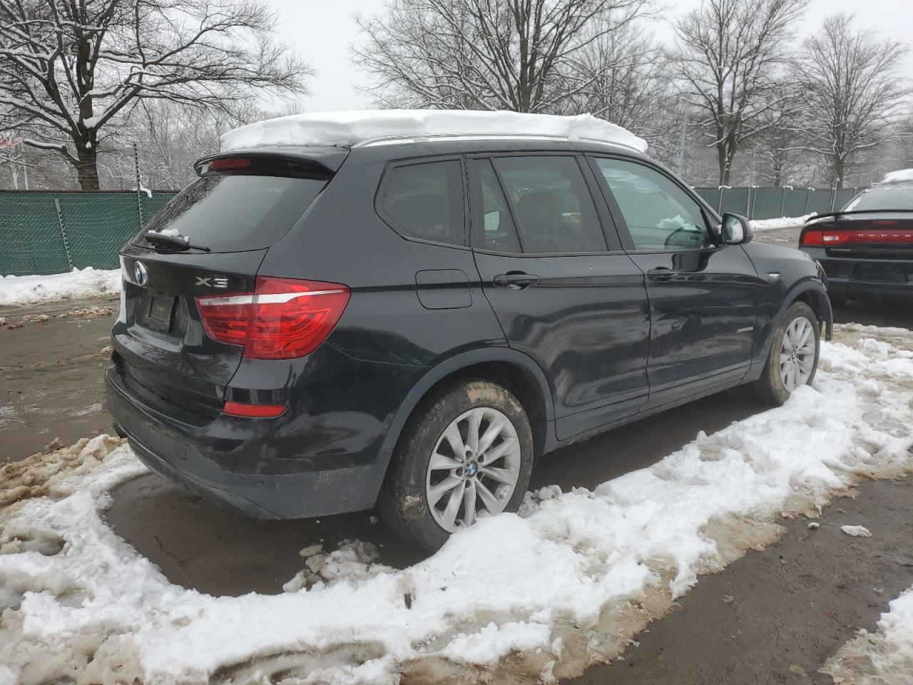 2016 BMW X3 XDRIVE2 - Image 3
