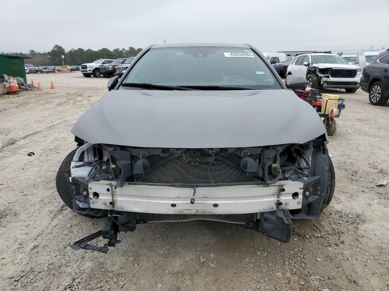 2020 TOYOTA CAMRY LE - Фото 5