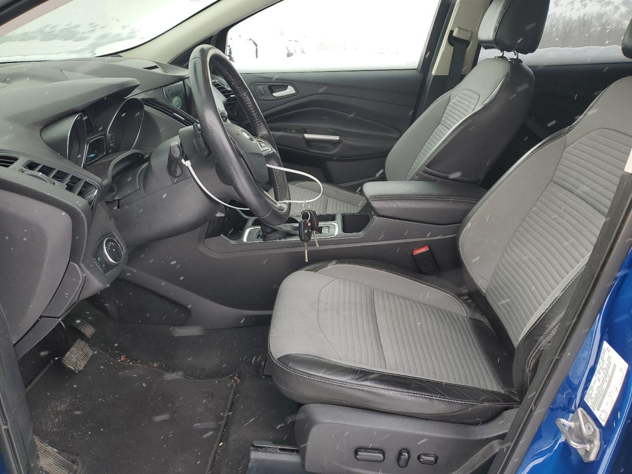 2017 FORD ESCAPE SE - Фото 7