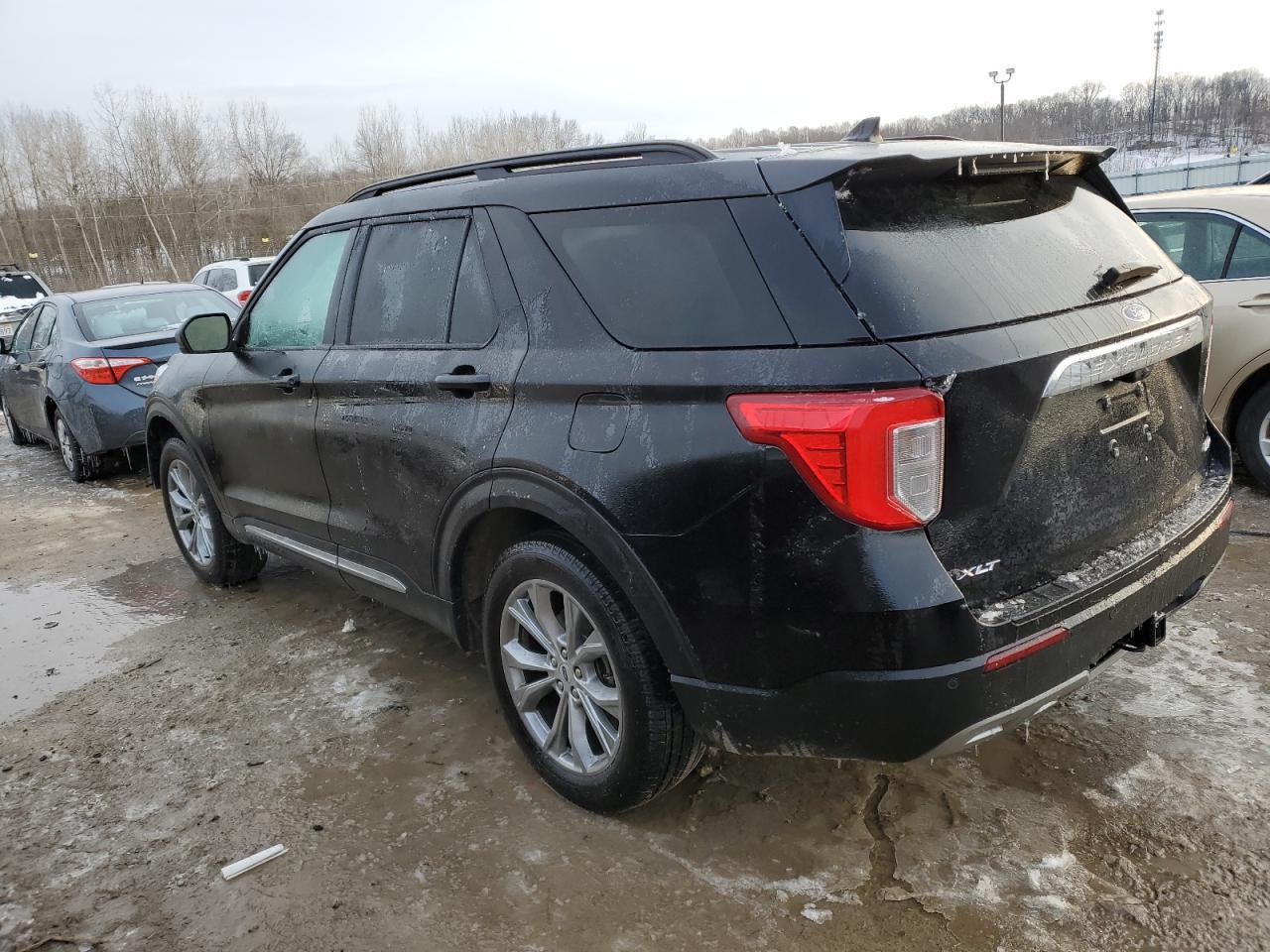 2023 FORD EXPLORER X - Image 2
