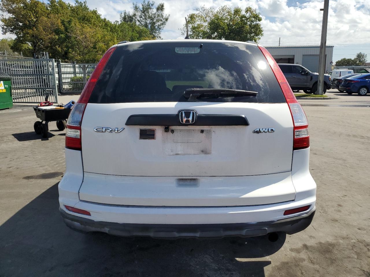 2011 HONDA CR-V LX - Image 6