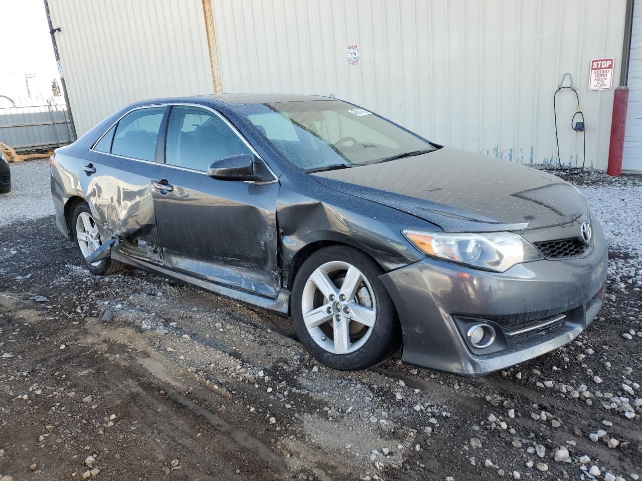 2012 TOYOTA CAMRY BASE - Фото 4