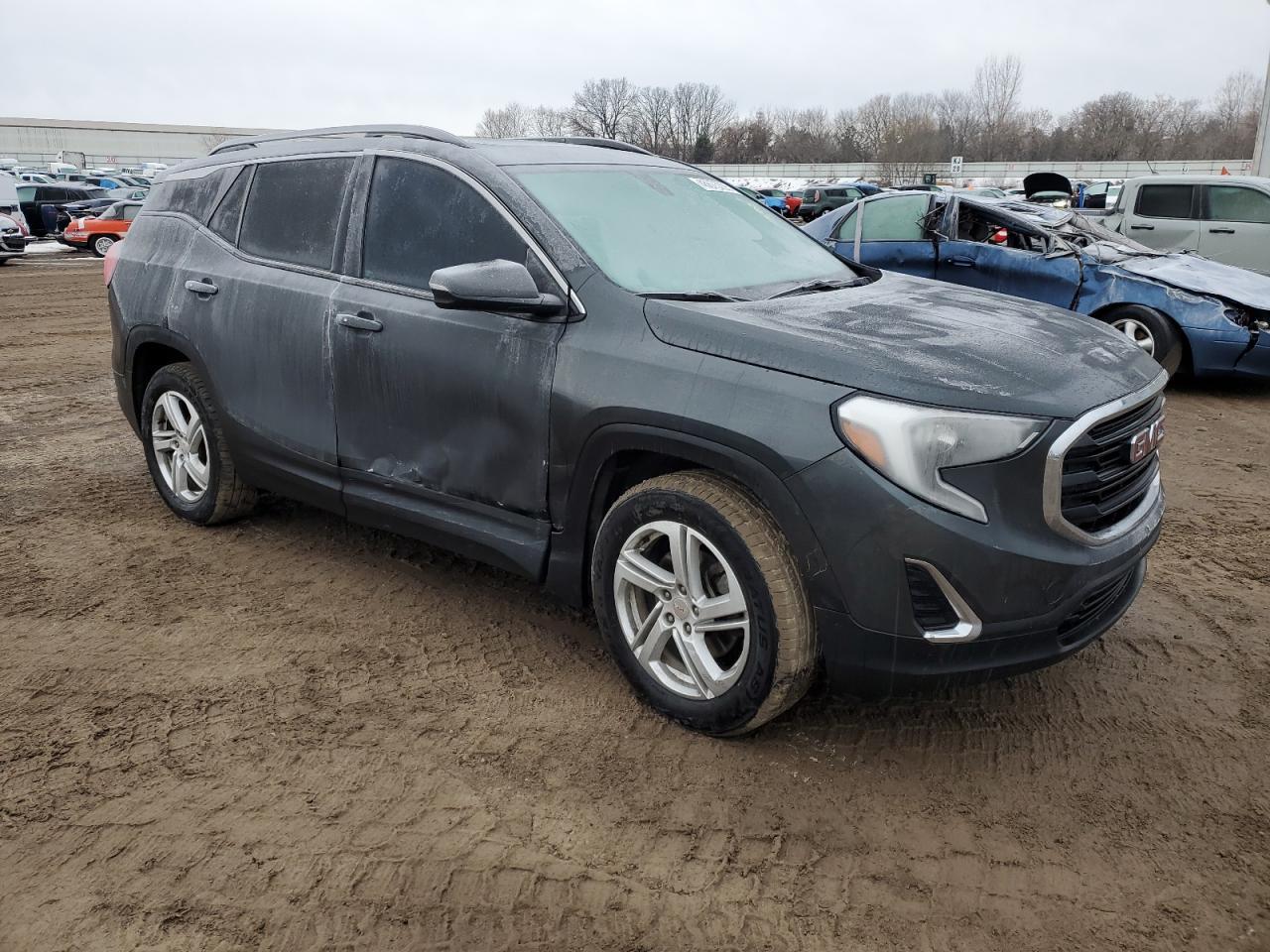 2019 GMC TERRAIN SL - Image 4