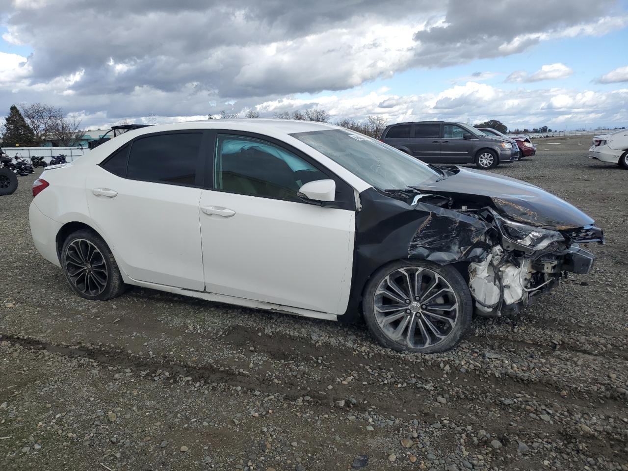 2016 TOYOTA COROLLA L - Фото 4