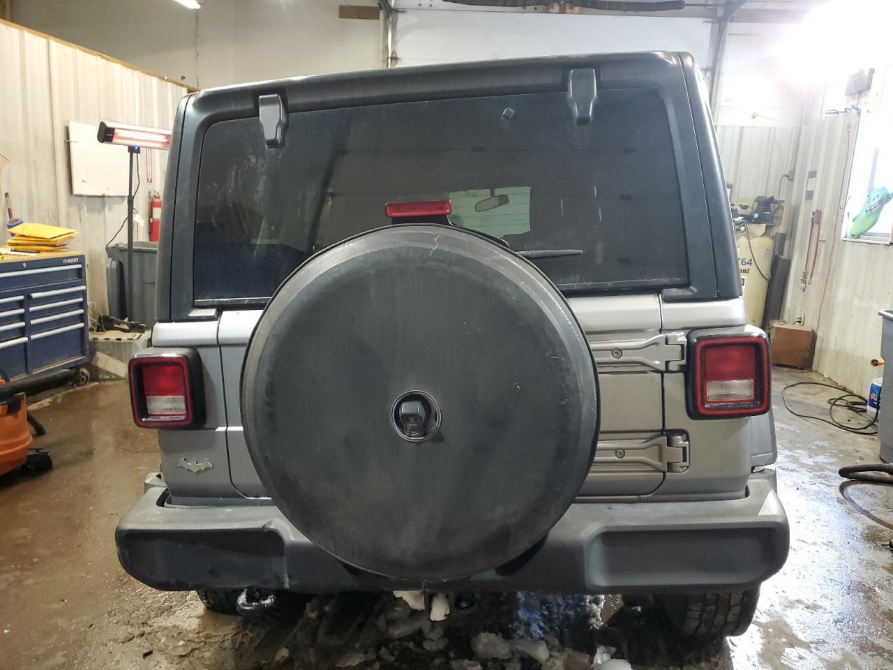2019 JEEP WRANGLER U - Фото 6