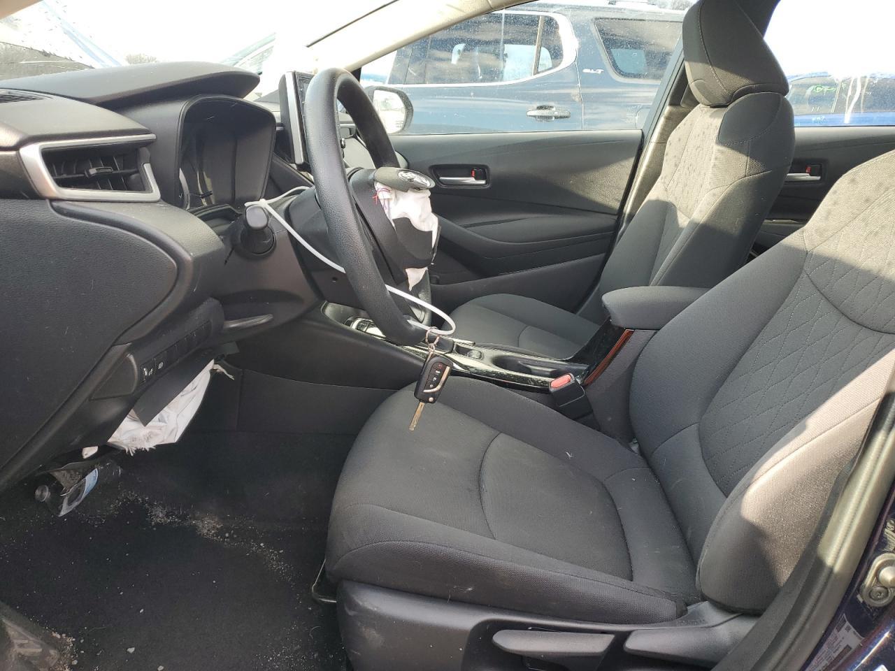 2021 TOYOTA COROLLA LE - Фото 7