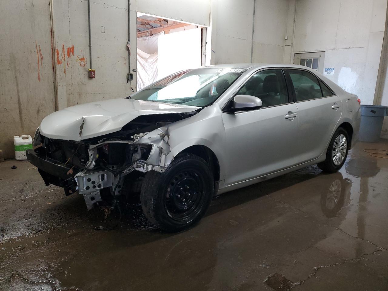 2014 TOYOTA CAMRY L