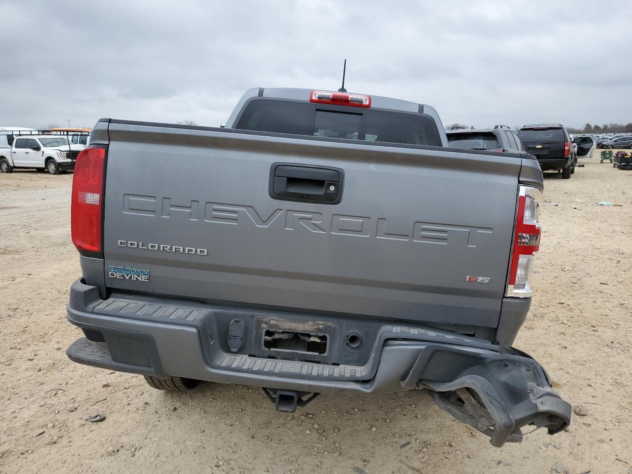 2021 CHEVROLET COLORADO L - Image 6