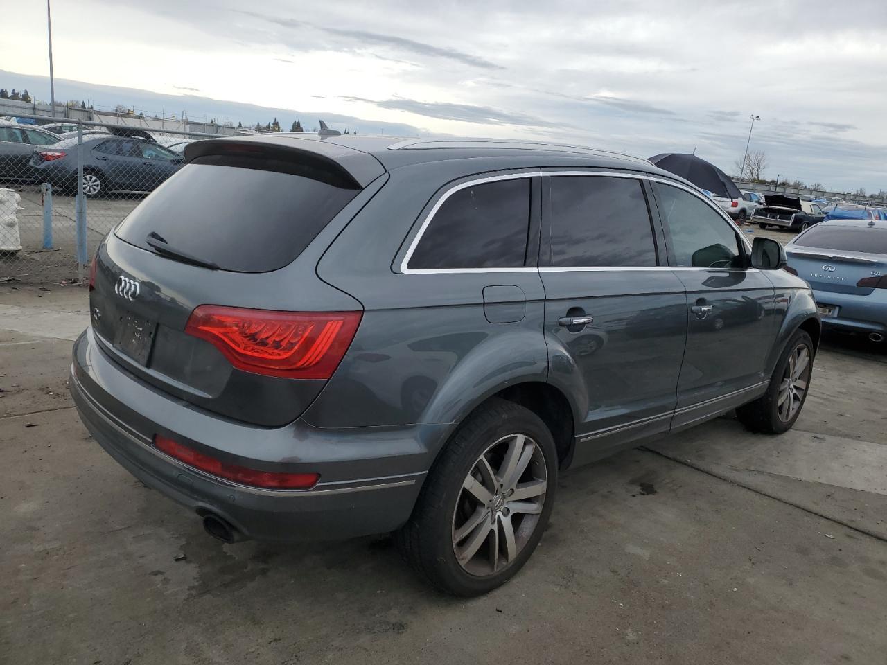 2013 AUDI Q7 PREMIUM - Image 3