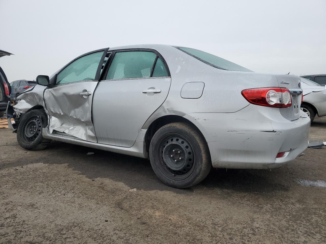 2013 TOYOTA COROLLA BA - Image 2