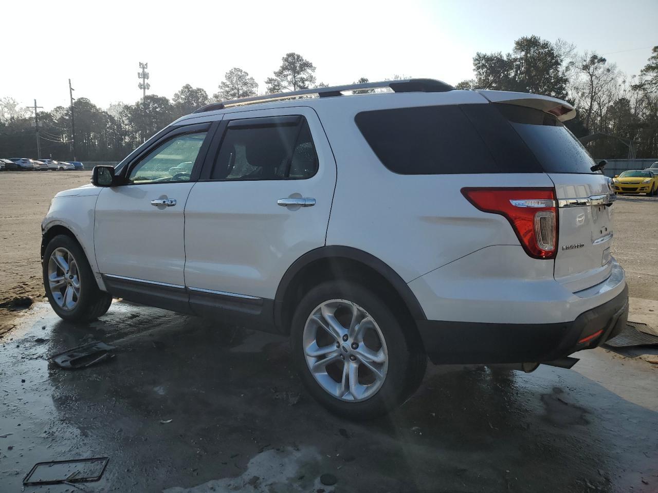 2013 FORD EXPLORER L - Image 2
