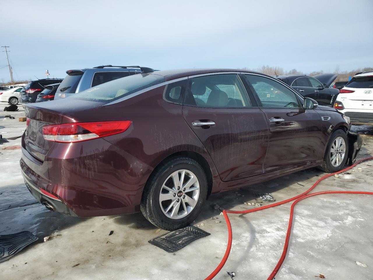 2016 KIA OPTIMA LX - Фото 3