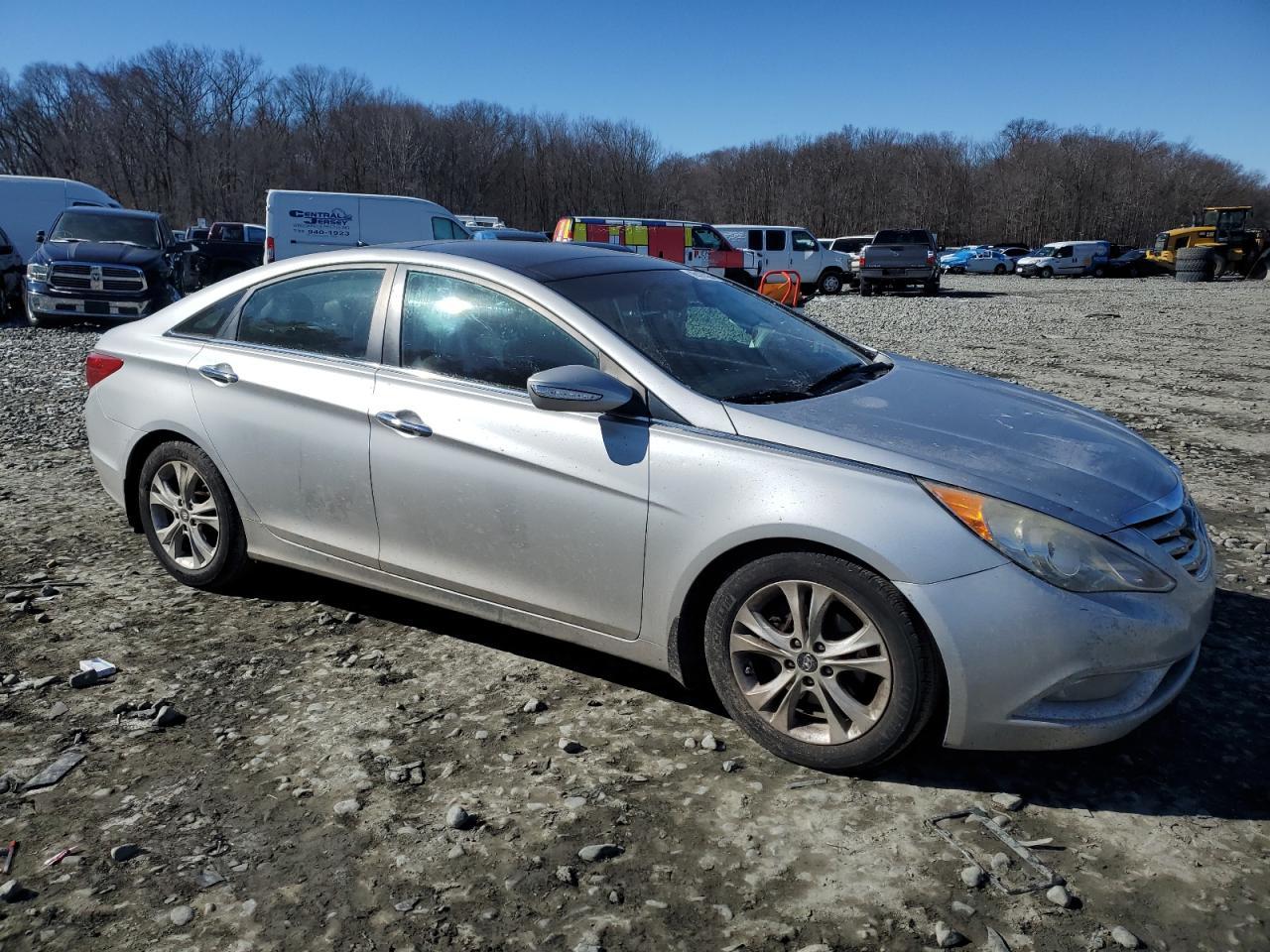 2013 HYUNDAI SONATA SE - Фото 4