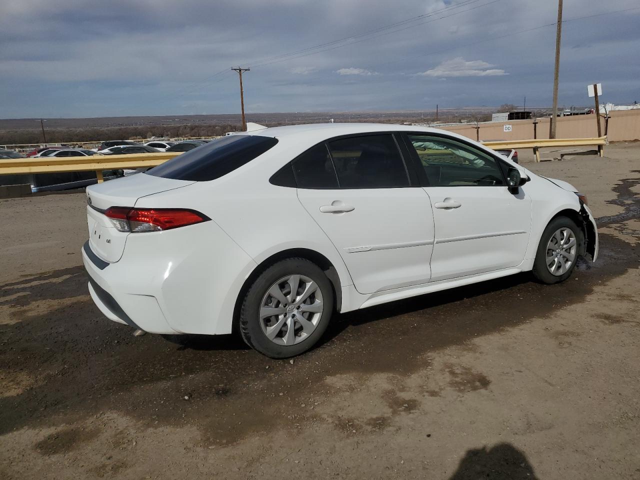 2020 TOYOTA COROLLA LE - Фото 3