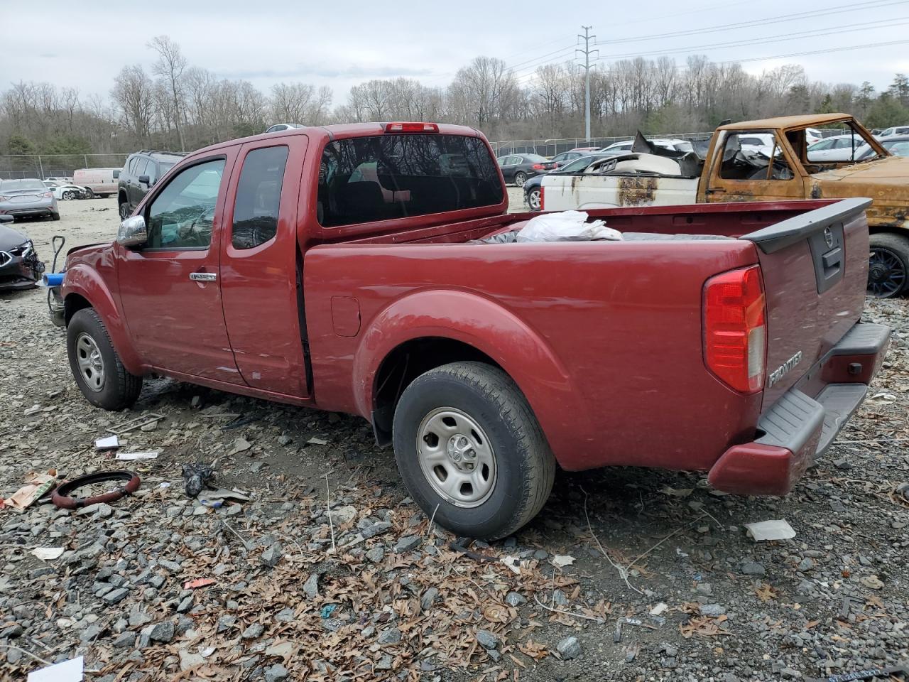 2017 NISSAN FRONTIER S - Фото 2