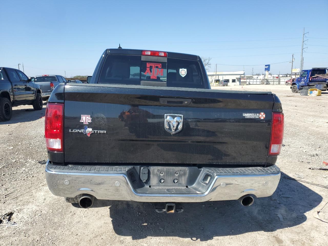 2017 RAM 1500 SLT - Фото 6