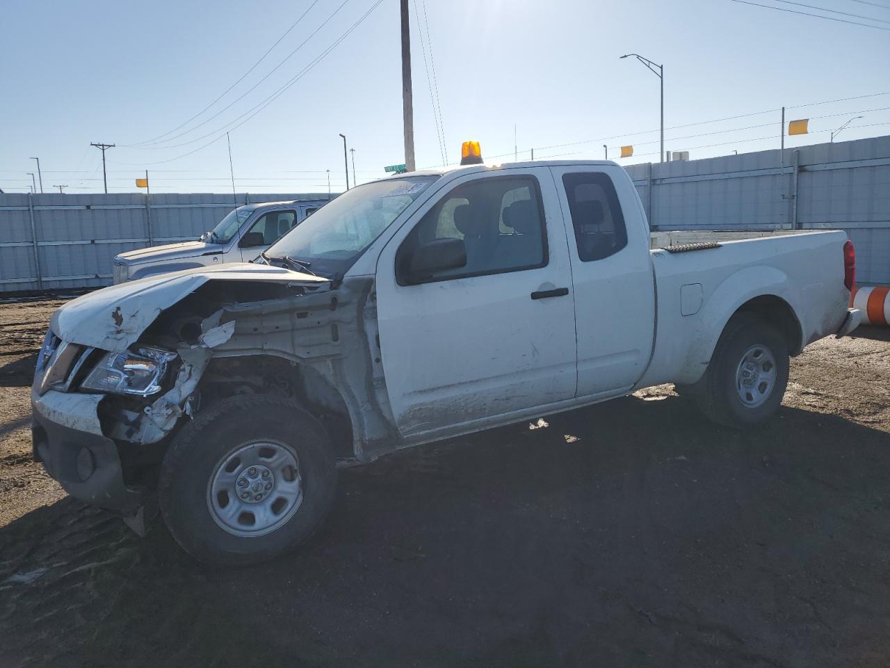 2019 NISSAN FRONTIER S