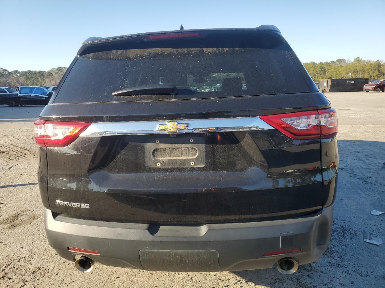 2021 CHEVROLET TRAVERSE L - Фото 6