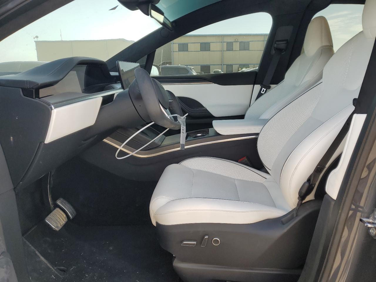 2023 TESLA MODEL X - Image 7
