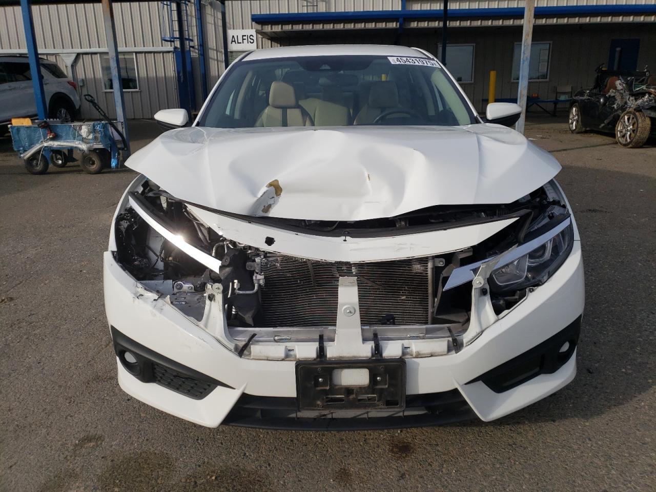 2016 HONDA CIVIC LX - Image 5