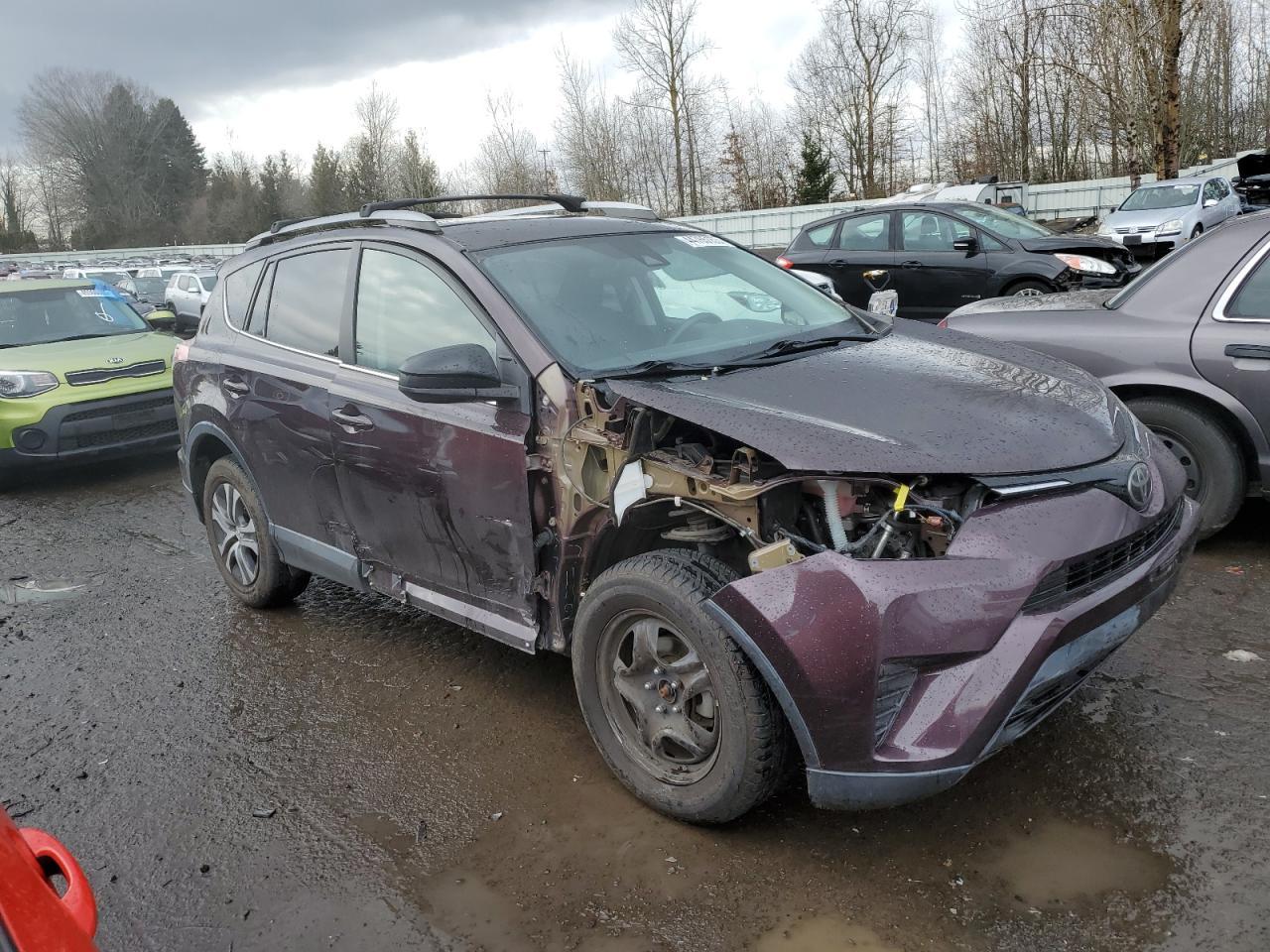 2017 TOYOTA RAV4 LE - Image 4