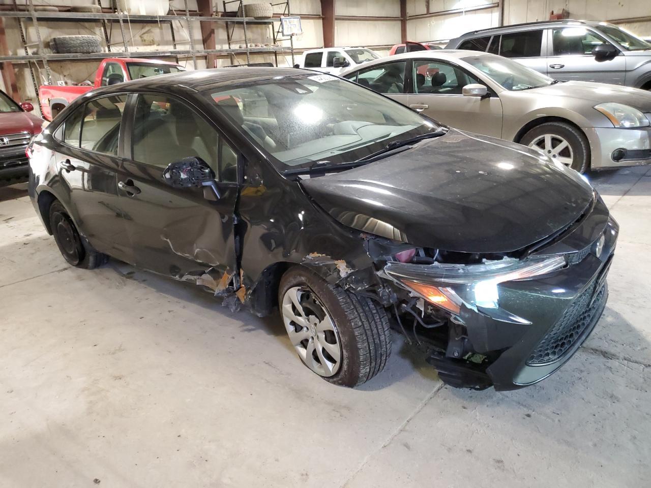 2020 TOYOTA COROLLA LE - Фото 4