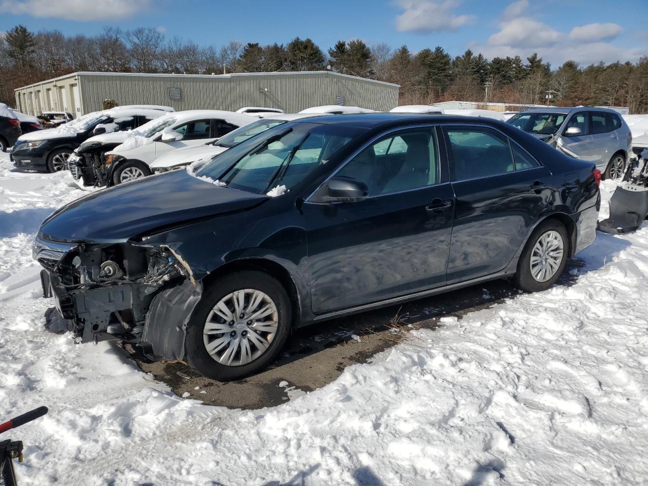 2013 TOYOTA CAMRY L