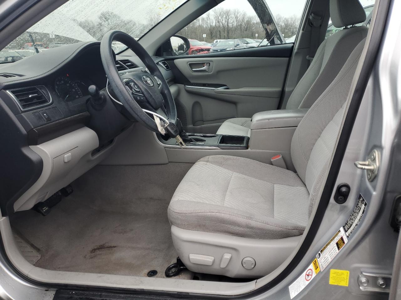 2015 TOYOTA CAMRY LE - Фото 7