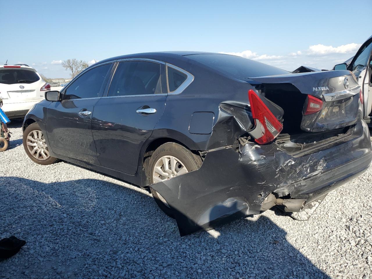 2018 NISSAN ALTIMA 2.5 - Фото 2