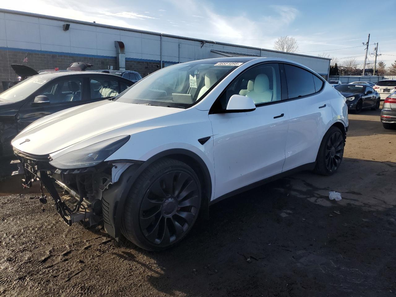 2022 TESLA MODEL Y
