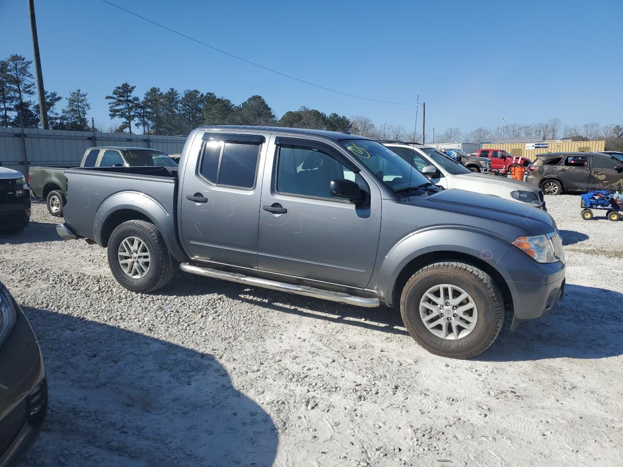 2017 NISSAN FRONTIER S - Фото 4