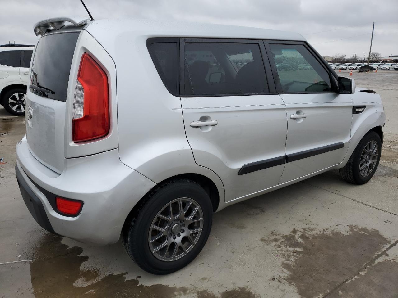 2013 KIA SOUL - Image 3