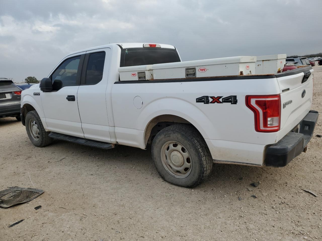 2017 FORD F150 SUPER - Image 2