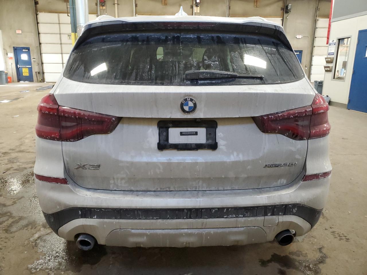 2019 BMW X3 XDRIVE3 - Фото 6