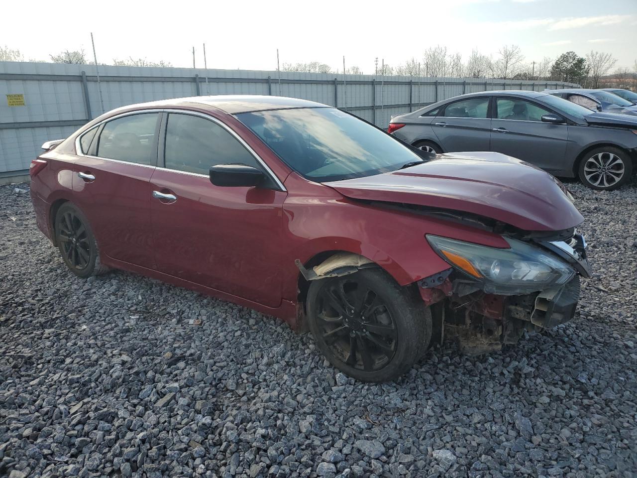 2017 NISSAN ALTIMA 2.5 - Image 4