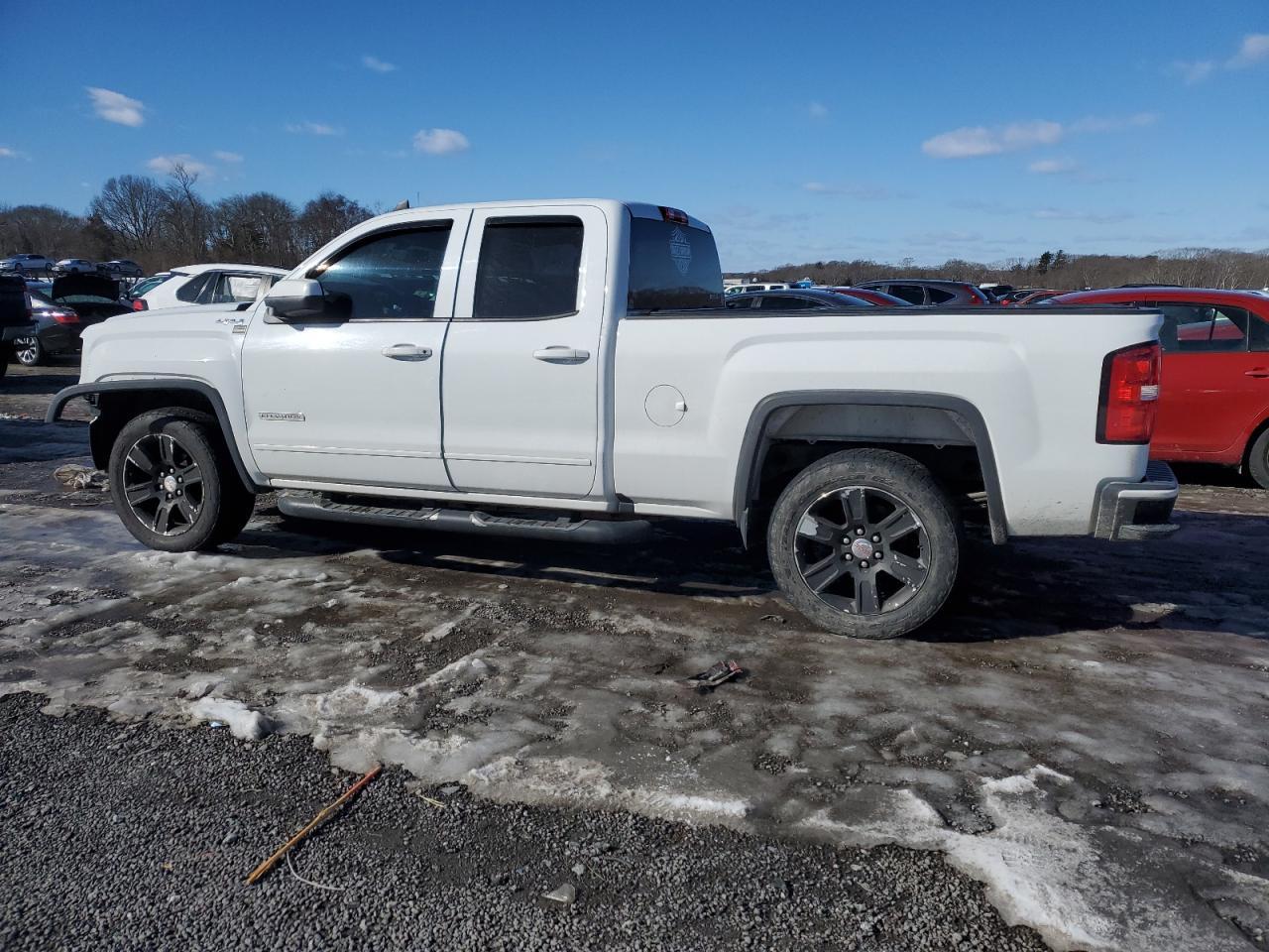 2018 GMC SIERRA K15 - Фото 2