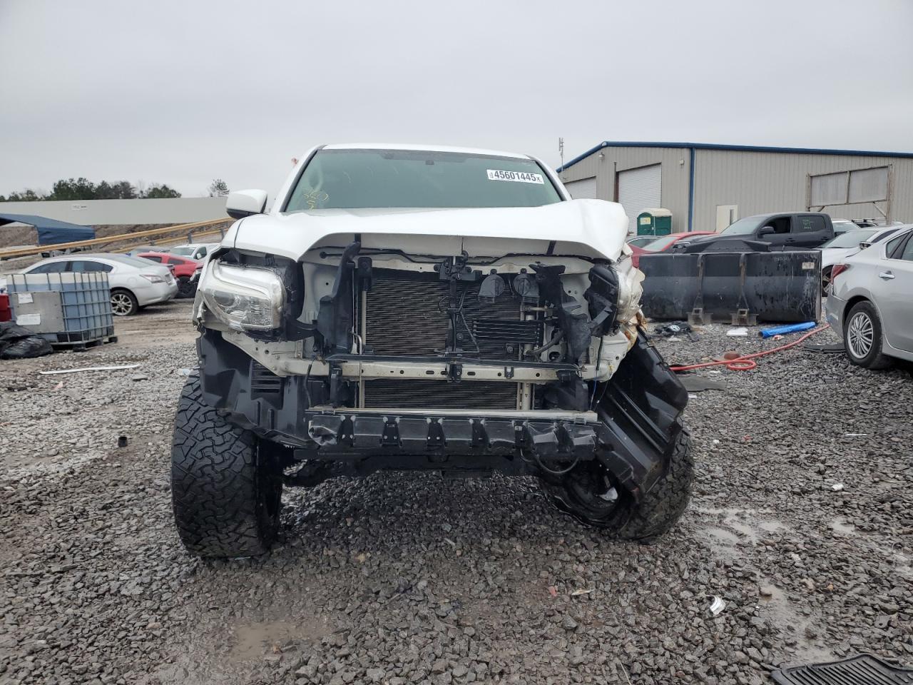 2017 TOYOTA TACOMA DOU - Фото 5