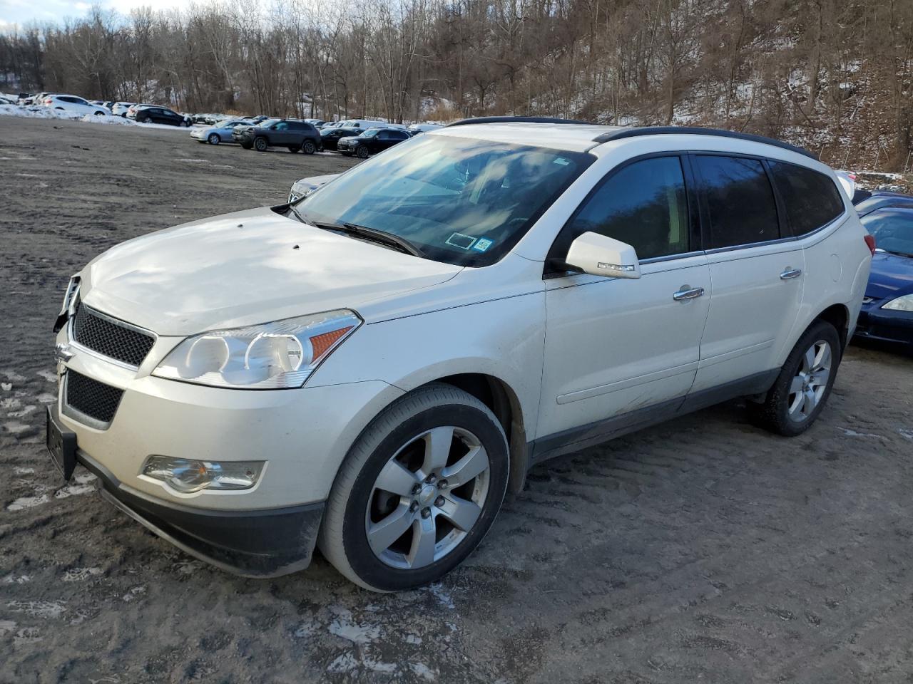 2012 CHEVROLET TRAVERSE L