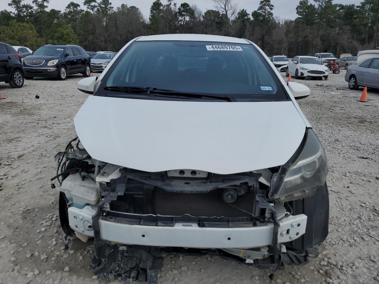2016 TOYOTA YARIS L - Image 5