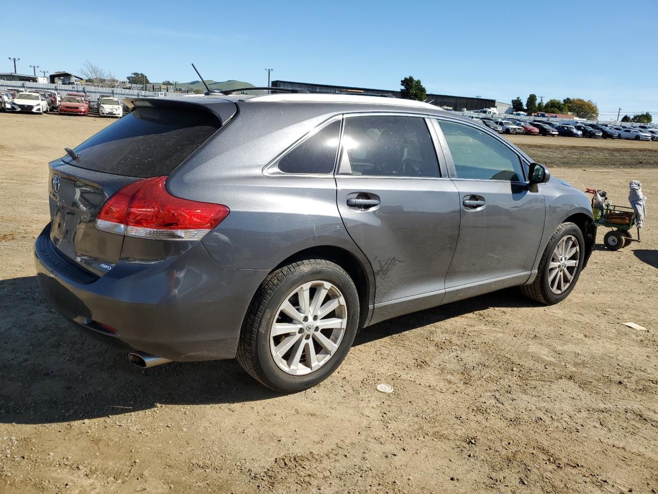 2011 TOYOTA VENZA - Image 3