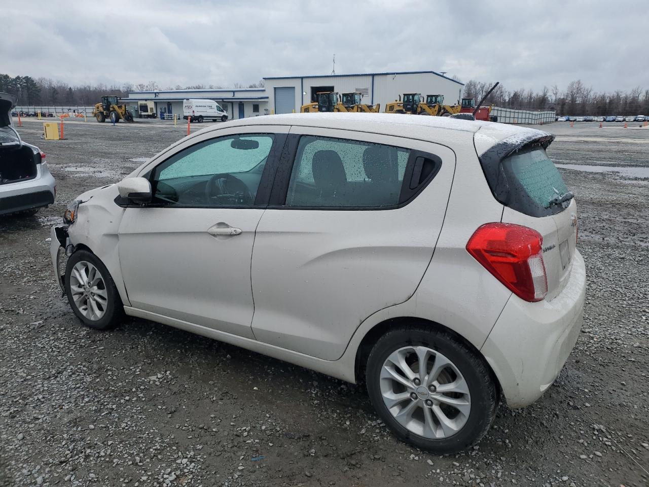 2021 CHEVROLET SPARK 1LT - Фото 2