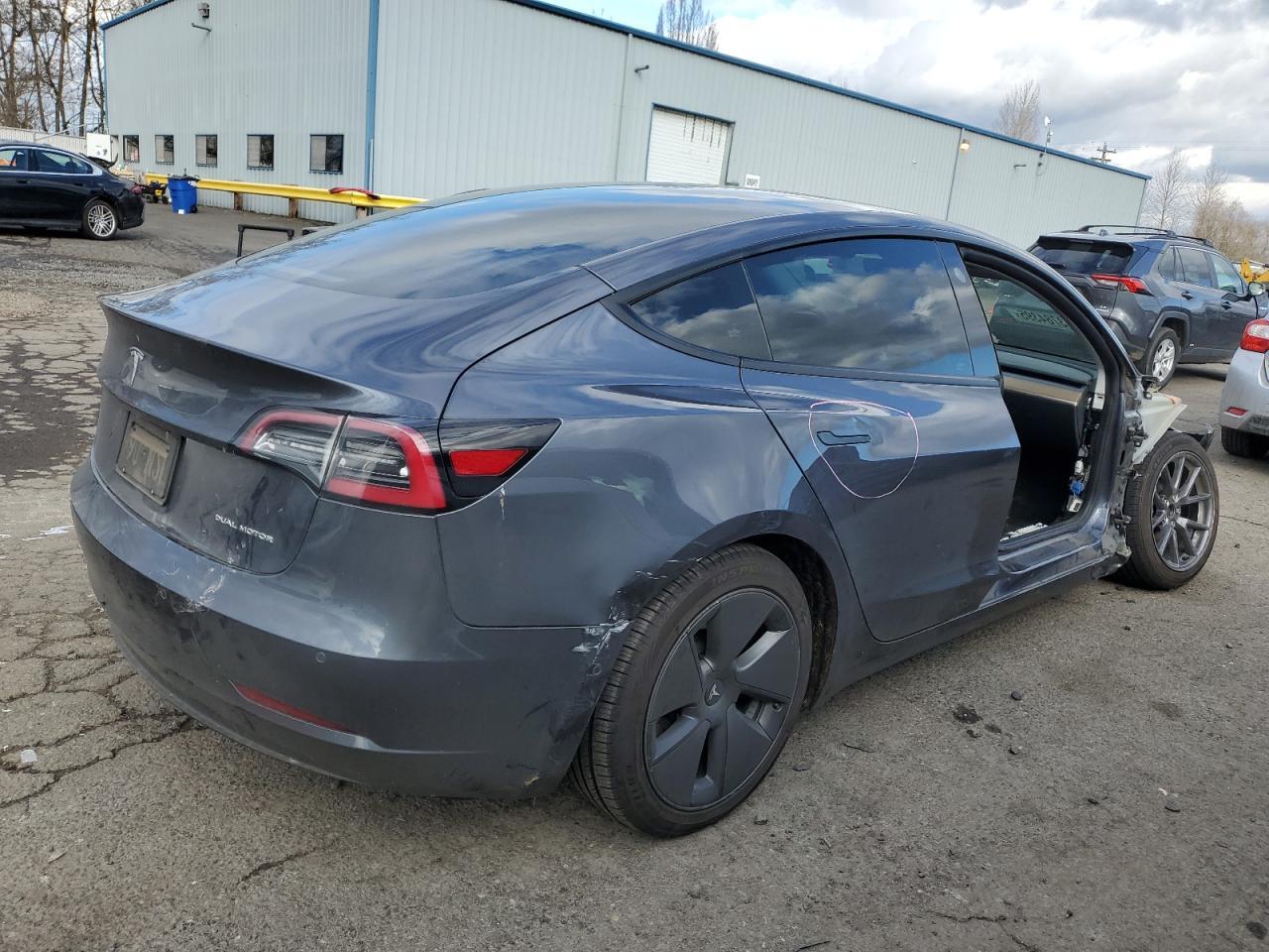 2022 TESLA MODEL 3 - Image 3